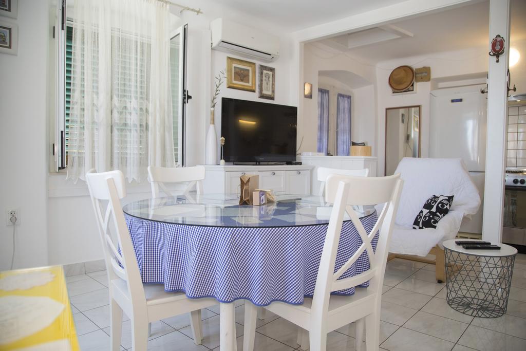 Apartment Pina Spalato Esterno foto