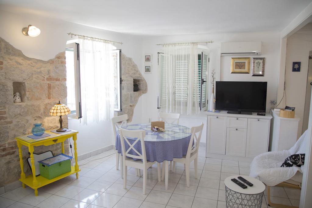 Apartment Pina Spalato Esterno foto
